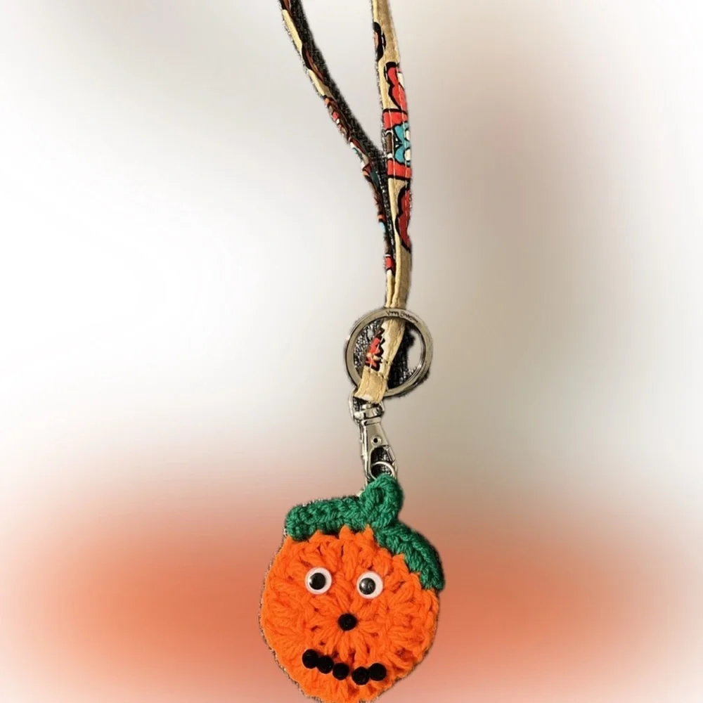 New Halloween Pumpkin Jack-O-Lantern Pin Claw Clasp Bookbag Keychain Charm 10 PC